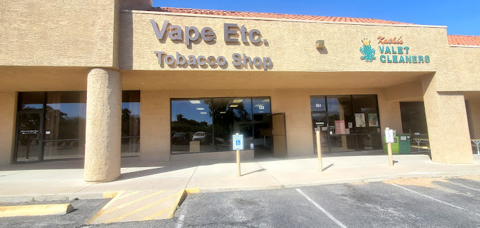 Green Valley Store Picture